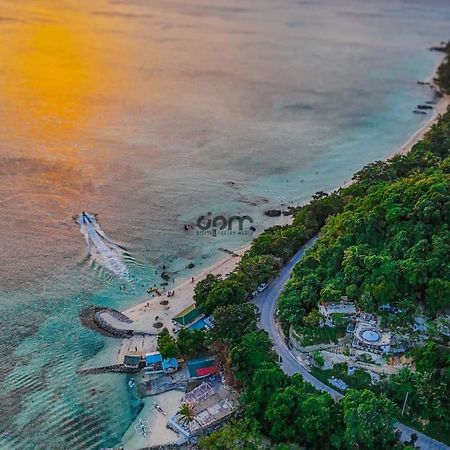 Lonos Circle Terrace View Hotel Romblon Kültér fotó